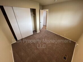 4071 Sun Dr in Kearns, UT - Building Photo - Building Photo