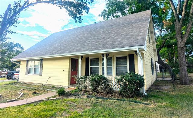 106 Weaver St in Forney, TX - Foto de edificio