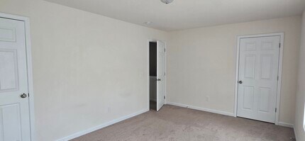 302 Hyde Park Ln in Demorest, GA - Building Photo - Building Photo