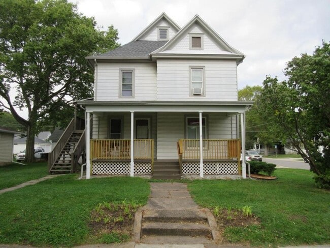 property at 603 Iowa St