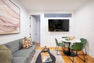 411 E 68th St in New York, NY - Building Photo