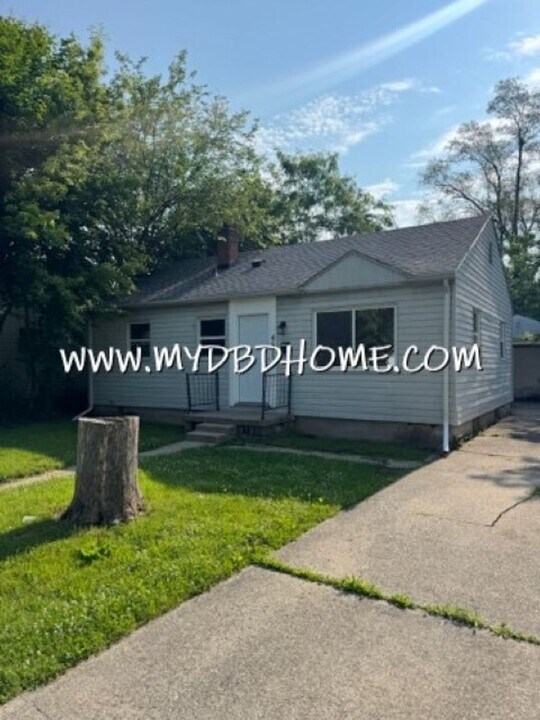 4625 Spatz Ave in Fort Wayne, IN - Building Photo