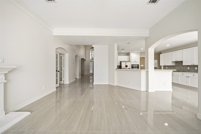 property at 5622 Lake Pl Dr