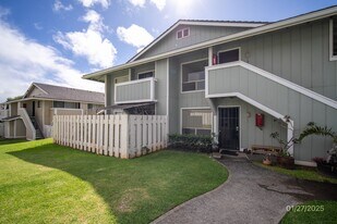 94-716 Paaono St in Waipahu, HI - Building Photo
