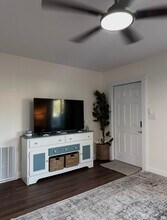185-187 38th Ave SE, Unit 187 in St. Petersburg, FL - Foto de edificio - Building Photo