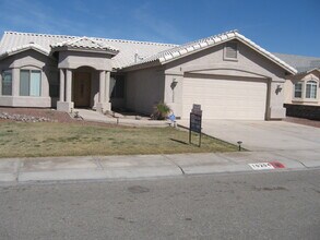 10204 E 37th St in Yuma, AZ - Building Photo - Building Photo