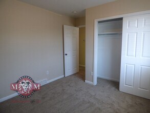 2035 E Lee Way Cir in Salt Lake City, UT - Building Photo - Building Photo