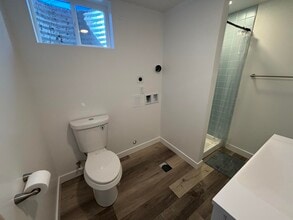 2631 S Zurich Ct, Unit B in Denver, CO - Building Photo - Building Photo