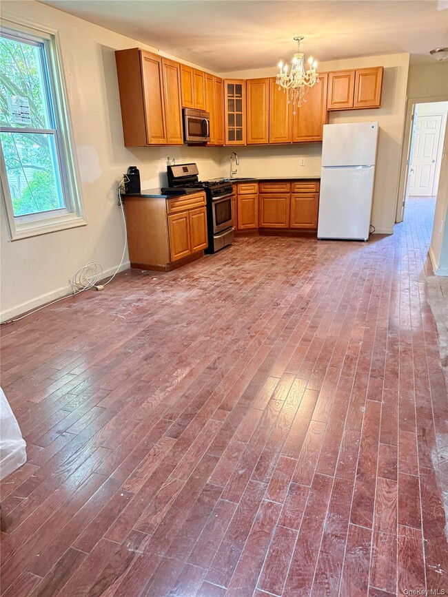 145-54 107th Ave in Queens, NY - Building Photo - Building Photo