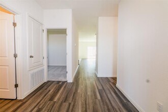 1524 Morris Lp in San Marcos, TX - Building Photo - Building Photo