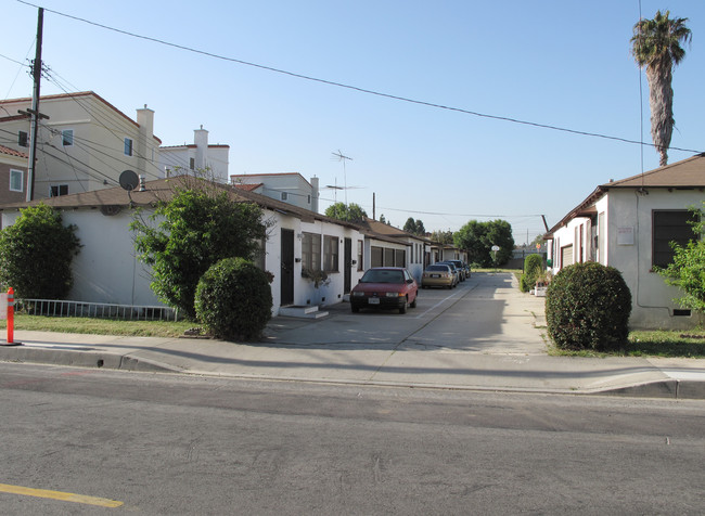 620 E 220th St in Carson, CA - Building Photo - Building Photo