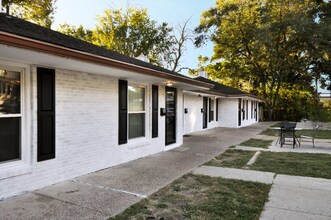 915 28th St-Unit -923 in Des Moines, IA - Building Photo - Building Photo