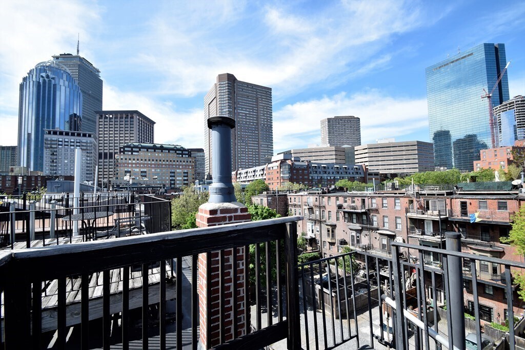 17 Holyoke St, Unit 4 in Cambridge, MA - Foto de edificio