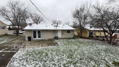 163 Tecumseh Dr in Hamilton, OH - Building Photo - Building Photo