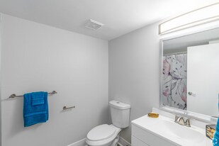 1314 Wharton Dr in Newark, DE - Building Photo