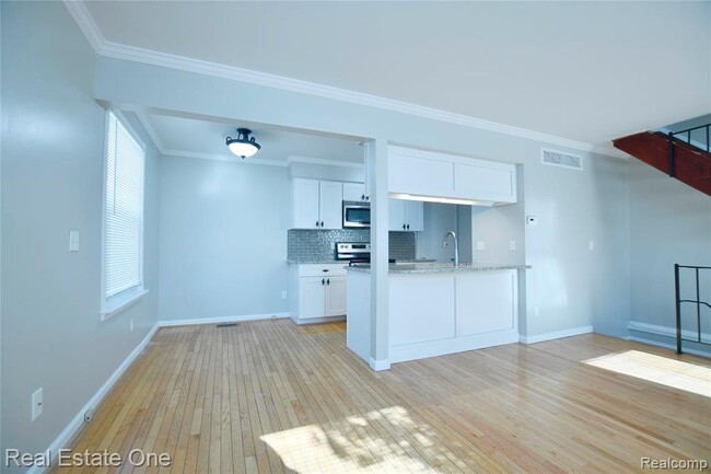 1527 Mariner Dr in Walled Lake, MI - Building Photo - Building Photo