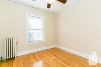 4861 N Paulina St, Unit 2 in Chicago, IL - Building Photo - Building Photo
