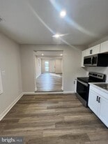 301 Bryan Point Rd in Accokeek, MD - Building Photo