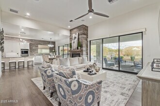 4601 S Pinaleno Dr in Chandler, AZ - Building Photo - Building Photo