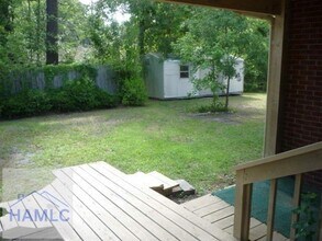 102 Fraser Dr in Hinesville, GA - Building Photo - Building Photo