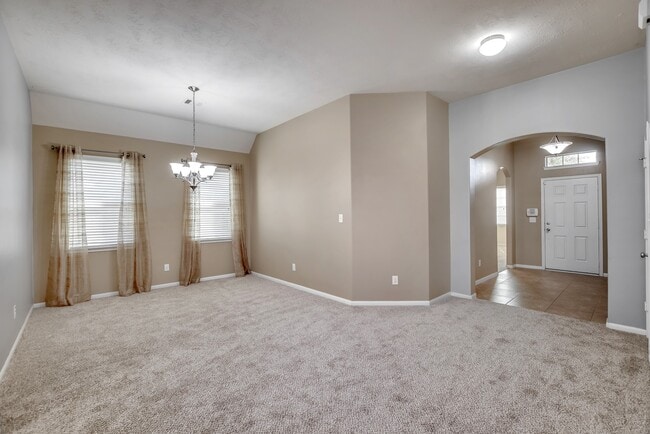 5210 Lakota Trail
