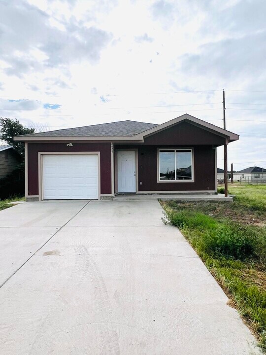 2627 Globe Ave in Lubbock, TX - Building Photo