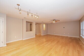 1153 Dawn Creek Ct in Jacksonville, FL - Building Photo - Building Photo