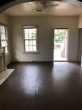 2957 Regent St in Shreveport, LA - Building Photo - Building Photo