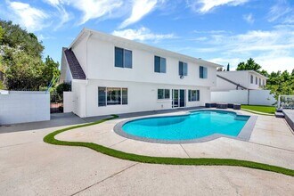12036 Darby Ave in Los Angeles, CA - Building Photo - Building Photo