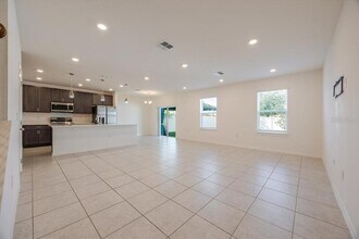 900 Boca Vista Ct in Davenport, FL - Building Photo - Building Photo