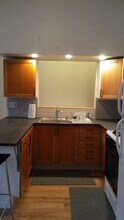 605 N 11th St, Unit 2F in Philadelphia, PA - Building Photo - Building Photo