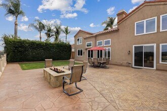 14289 Via Baroda in San Diego, CA - Building Photo - Building Photo