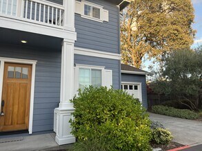 853 Palou St in Sonoma, CA - Building Photo - Building Photo