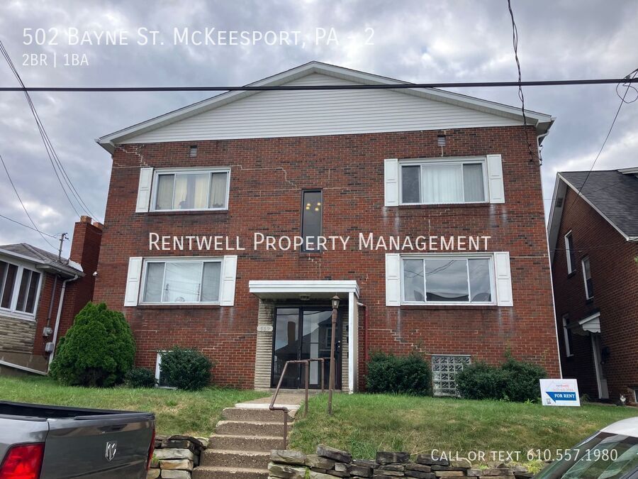 502 Bayne St in McKeesport, PA - Building Photo