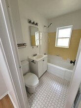 1227 17th St in Santa Monica, CA - Building Photo - Building Photo