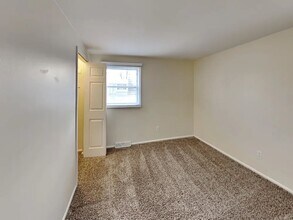 333 E Center St in Glenwood, IL - Building Photo - Building Photo