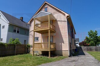 3633 E 153rd St in Cleveland, OH - Building Photo - Building Photo
