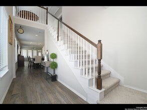 2753 Barkey Spgs in San Antonio, TX - Building Photo - Building Photo
