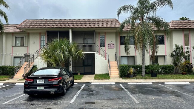 property at 413 Lakeview Dr