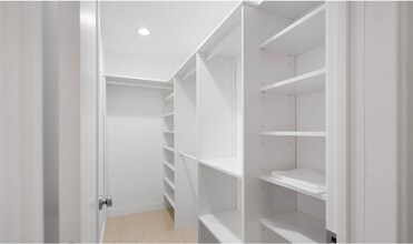 473 W Sunview Ave in Palm Springs, CA - Building Photo - Building Photo