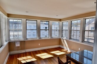 106 Brook St in Quincy, MA - Building Photo - Building Photo