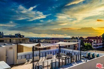 1261 Stoner Ave in Los Angeles, CA - Building Photo - Building Photo