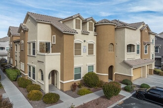 Esplanade in Las Vegas, NV - Building Photo - Building Photo