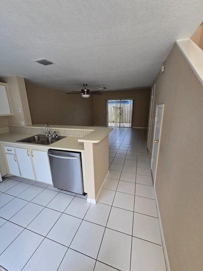 95 SW 3rd St in Pompano Beach, FL - Building Photo - Building Photo