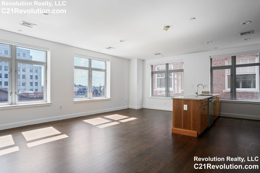 425 Boylston St in Boston, MA - Building Photo