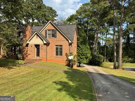 19 Sentry Oak Ct in Stockbridge, GA - Building Photo