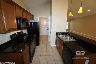 500 Dolphin Ave in Gulf Shores, AL - Building Photo - Building Photo