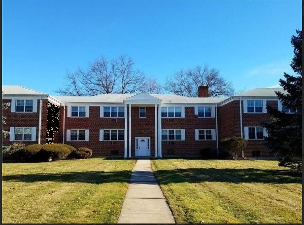 72 Folly Brook Blvd