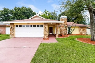5503 Bluejay Ln in Tampa, FL - Building Photo