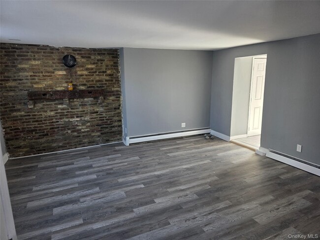 91 Orchard St in Walden, NY - Building Photo - Building Photo